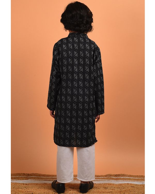 Black and white kantha embroidered kurta with pyjama - set of two 1
