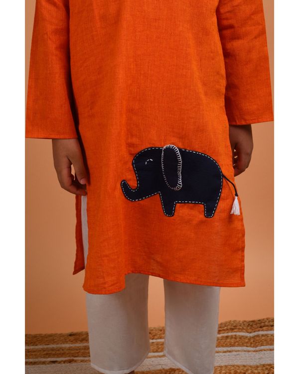 Haathi patchwork orange cotton kurta with pyjama - set of two 3