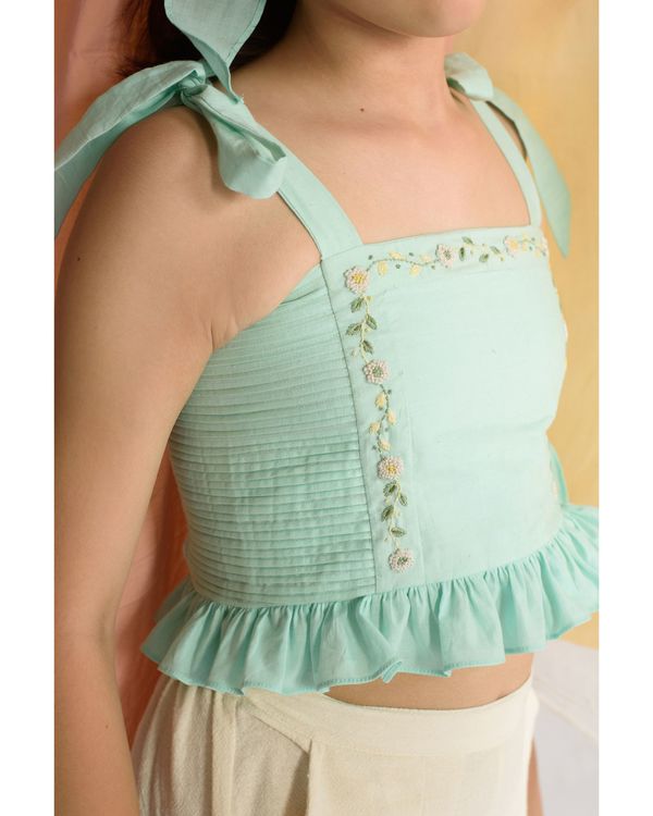 Cyan smocked crop top 3