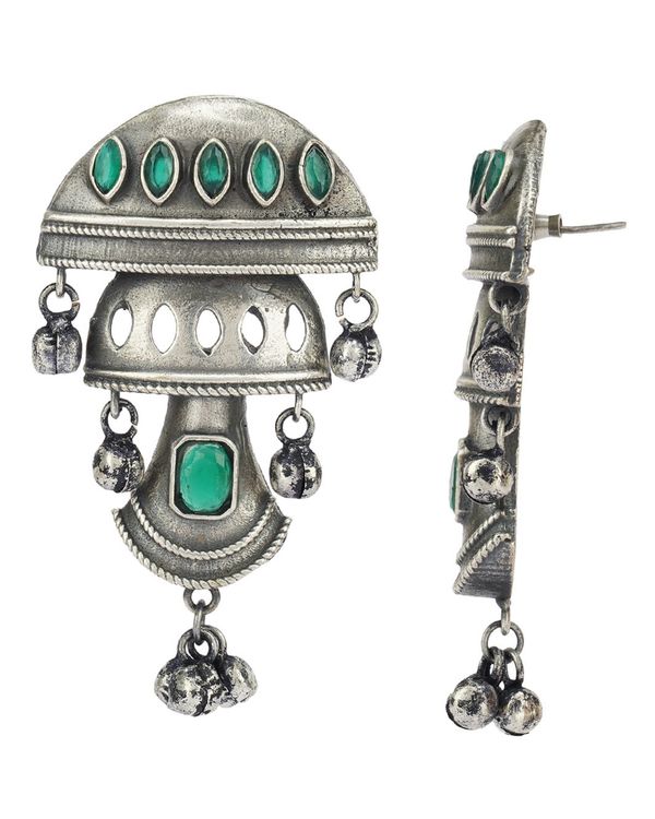 Dome shaped ghungroo beaded earrings 1