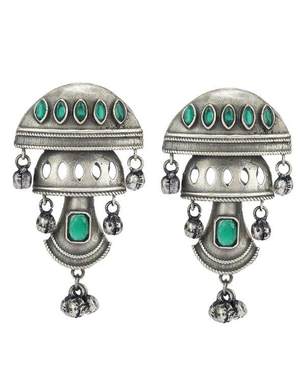 Dome shaped ghungroo beaded earrings 2