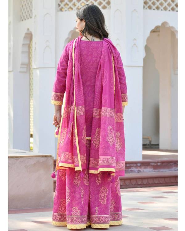 Fuchsia block printed kurti with palazzo and dupatta - set of three 1