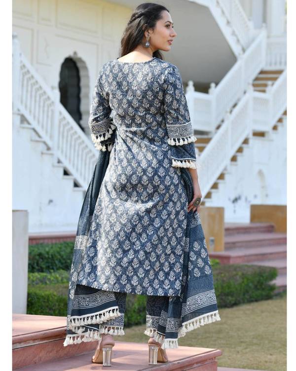 Grey block printed suit set - set of three 1