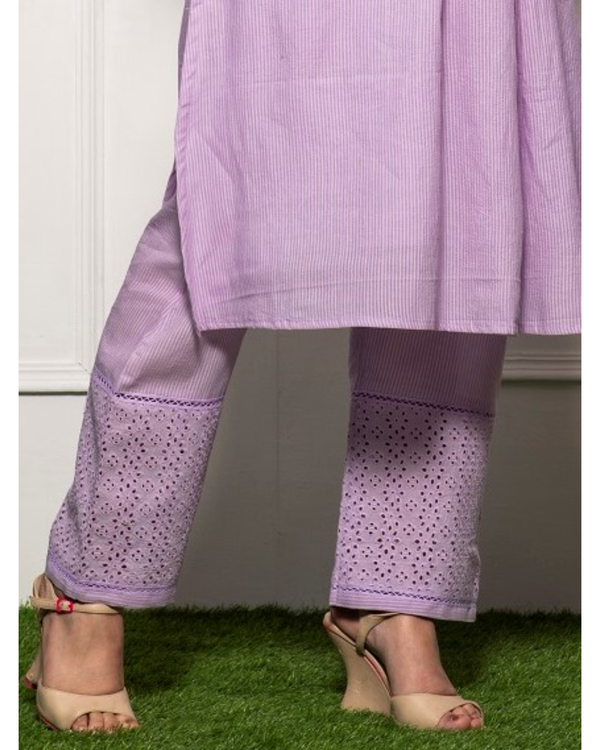 Lilac schiffli kurta with pants - set of two 1