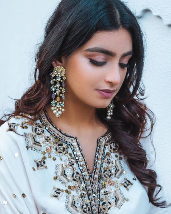 Emerald and kundan polki beaded earrings 3