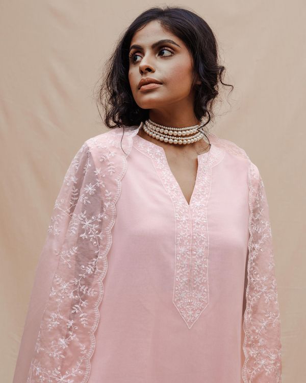 Blush pink embroidered kurta set - set of three 3