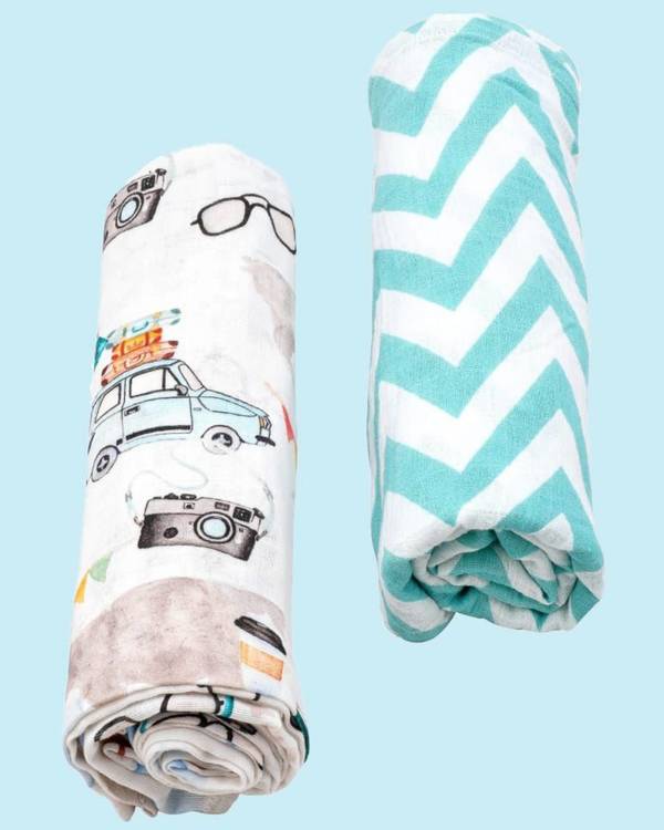 Blue and multicolor sunny outdoors themedmuslin baby swaddle - set of two 1