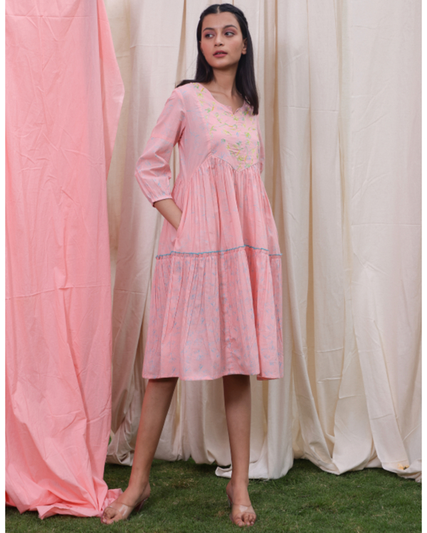 Light pink puffed sleeve dress 1
