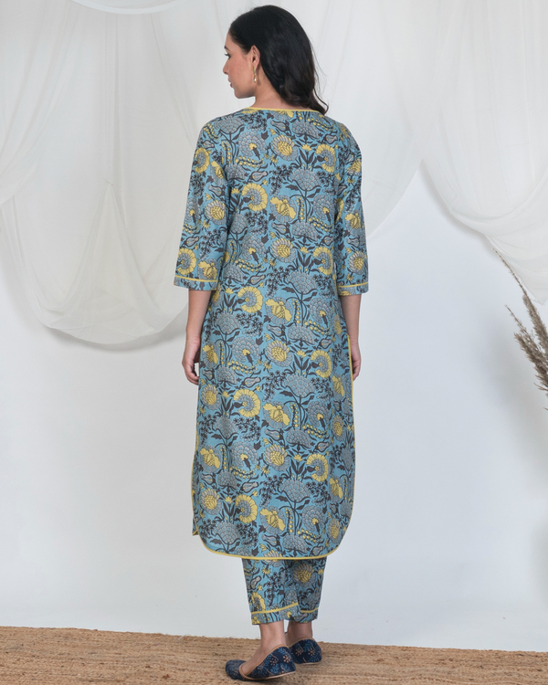 Blue with yellow round hem kurta 1