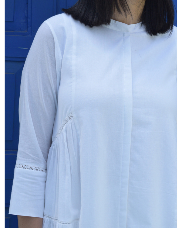 White kurta with side gathers and pants - set of two 5
