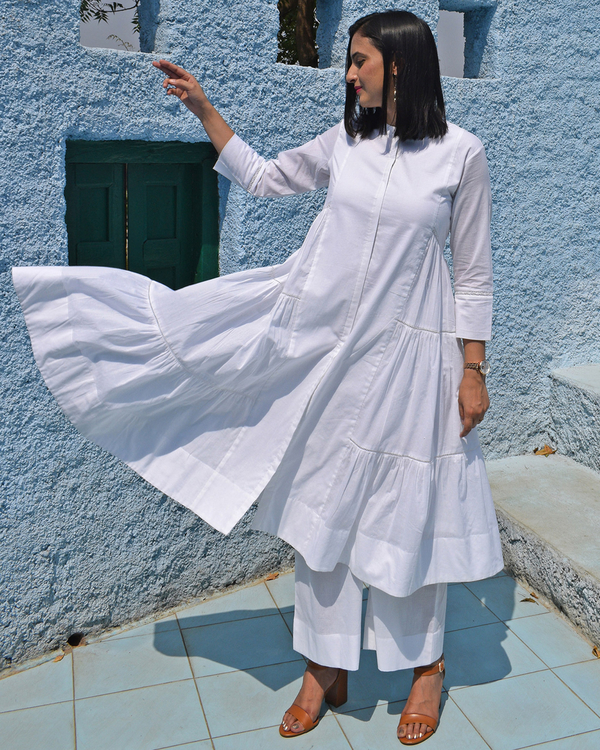 White kurta with side gathers and pants - set of two 1