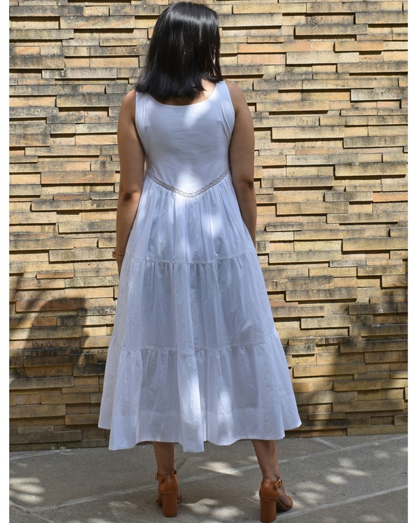 White cotton tiered dress with lace detailing 1