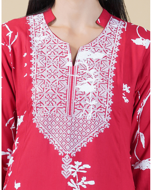 Bright red printed kurta 3
