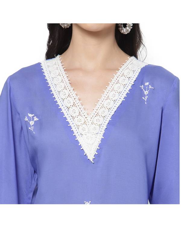 Blue lace detailed kurta 3
