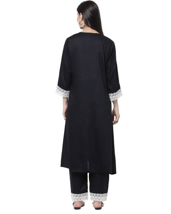 Black lace detailed kurta 1