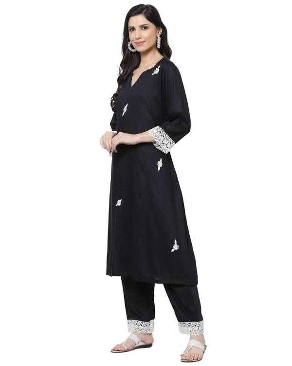 Black lace detailed kurta 2