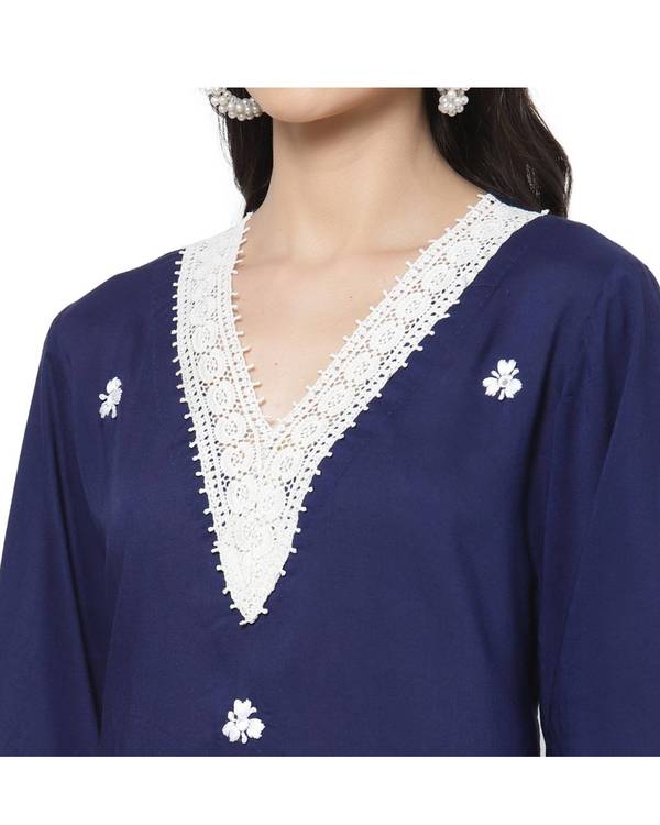 Navy blue lace detailed kurta 3