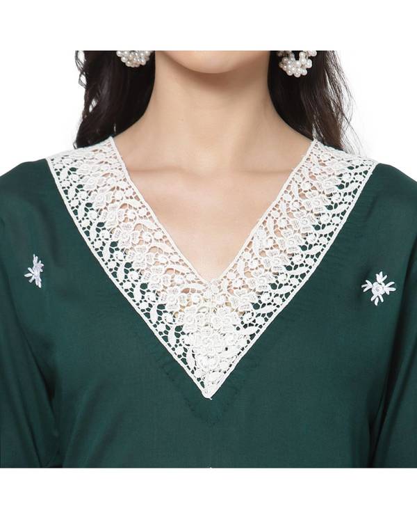 Dark green lace detailed kurta 3