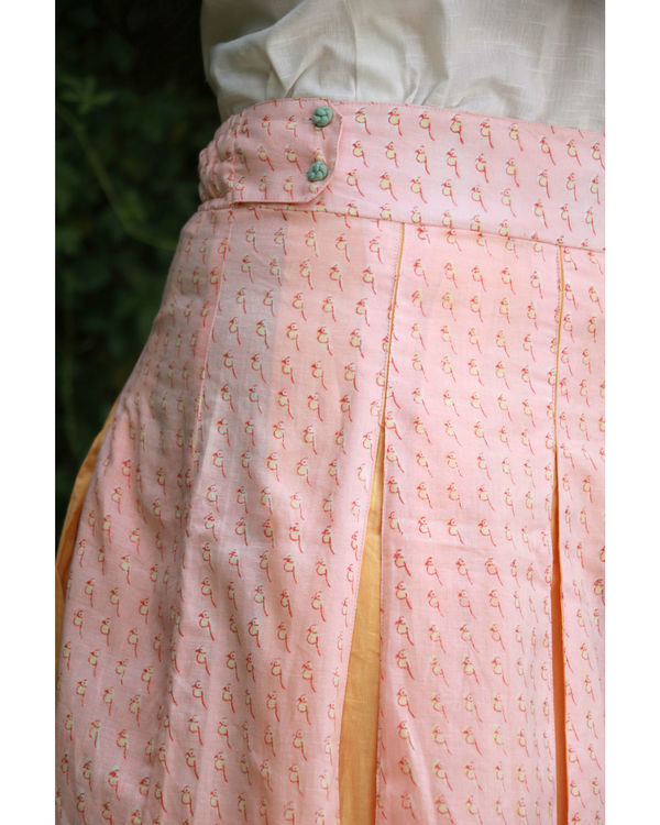 Peach box pleated skirt 1