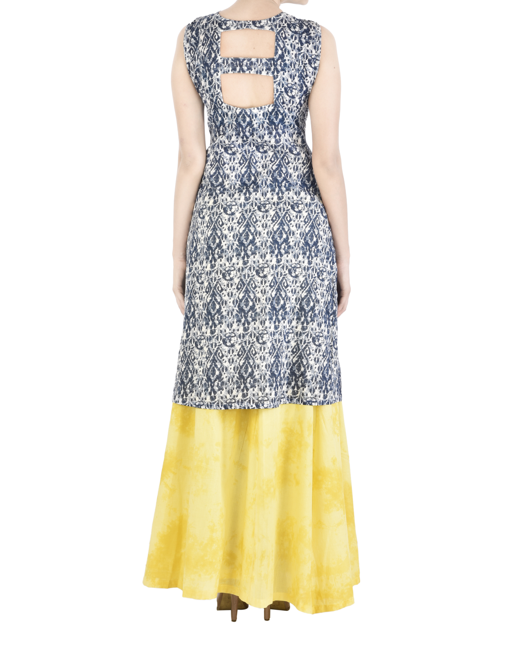 Paneled tunic & skirt set by Miroir by Madhulika Jhawar The Secret Label