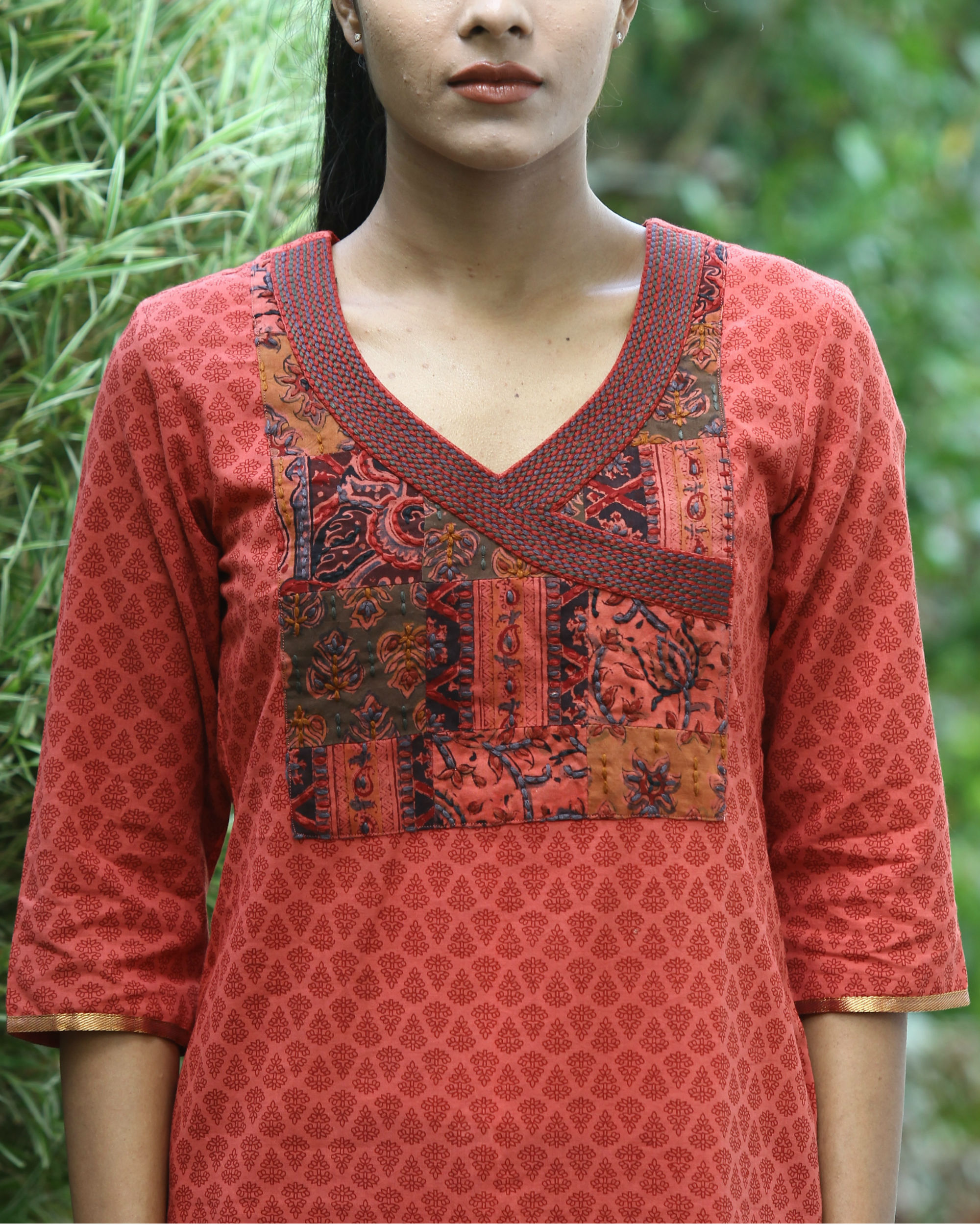 Gajari cotton kurta by Mantra | The Secret Label