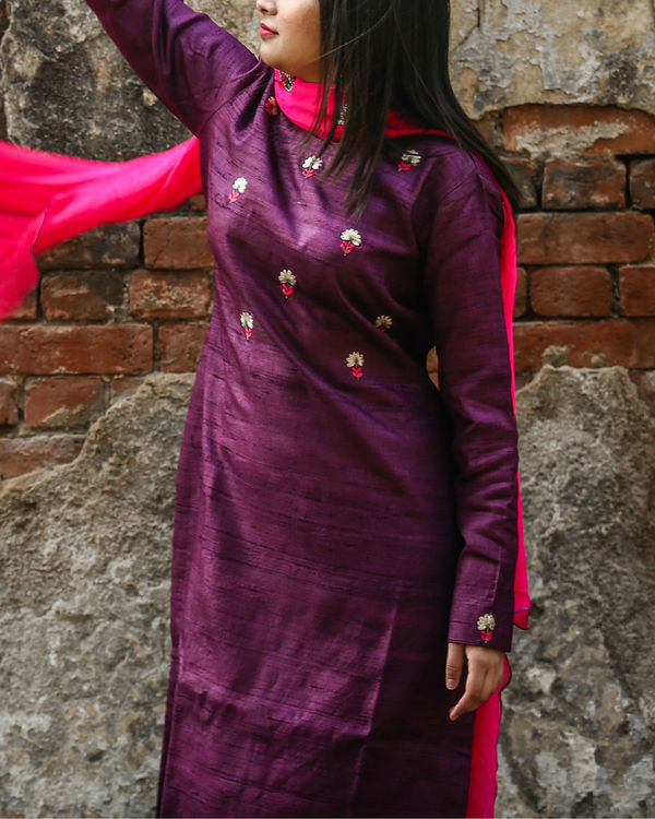 Purple embroidered kurta set by Purple Panchi | The Secret Label