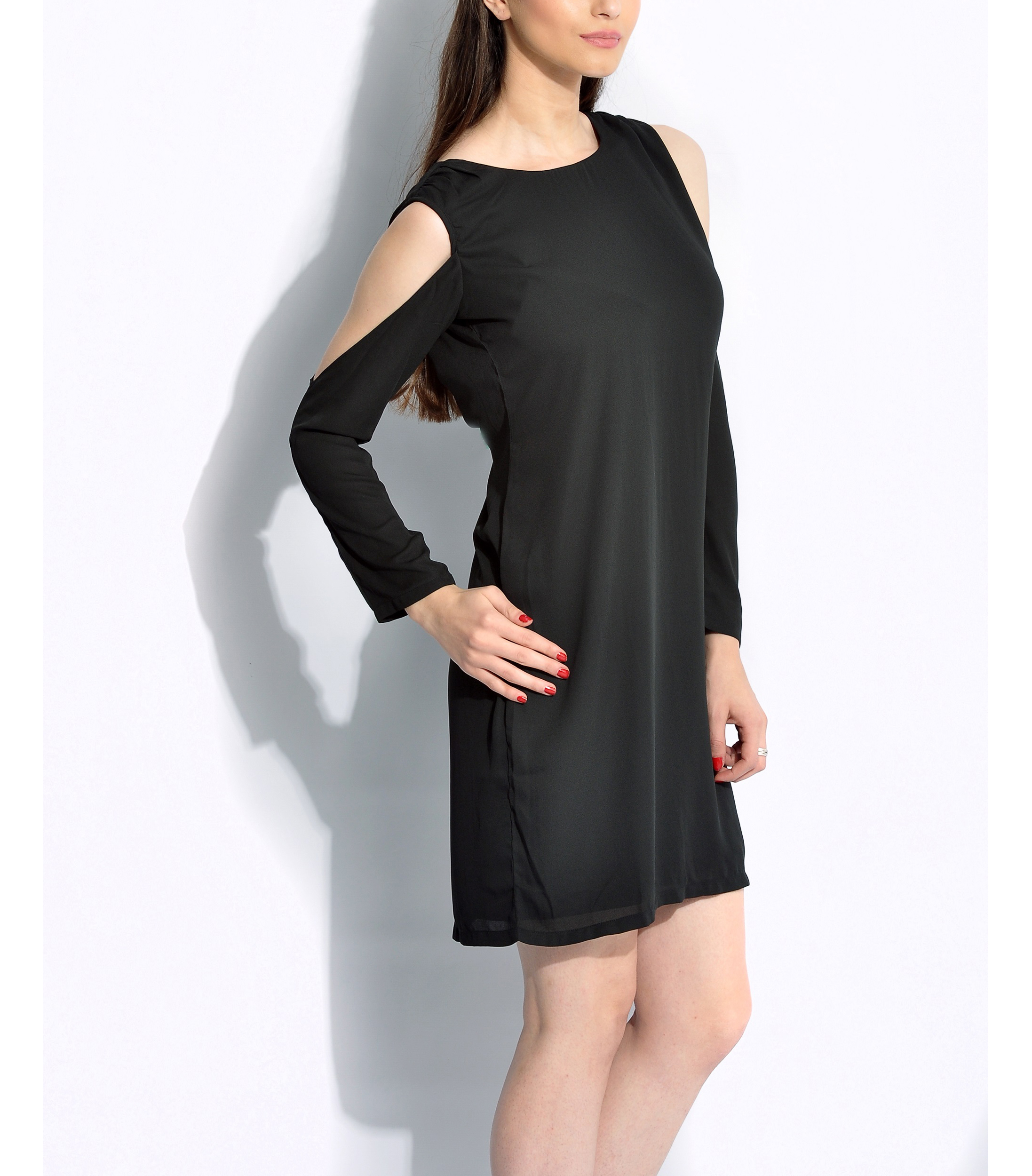 Black cold shoulder dress by Chique | The Secret Label