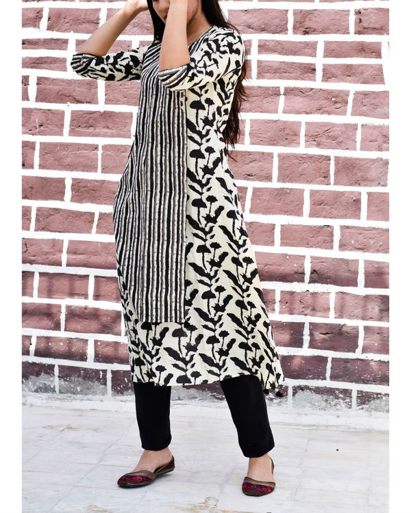 Black printed double layer kurta 1