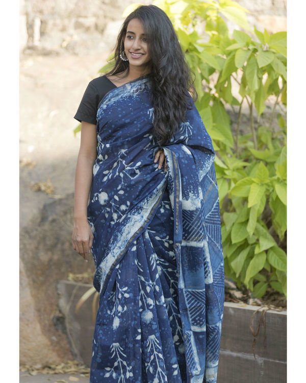 Floral indigo sari by Ek Taara | The Secret Label