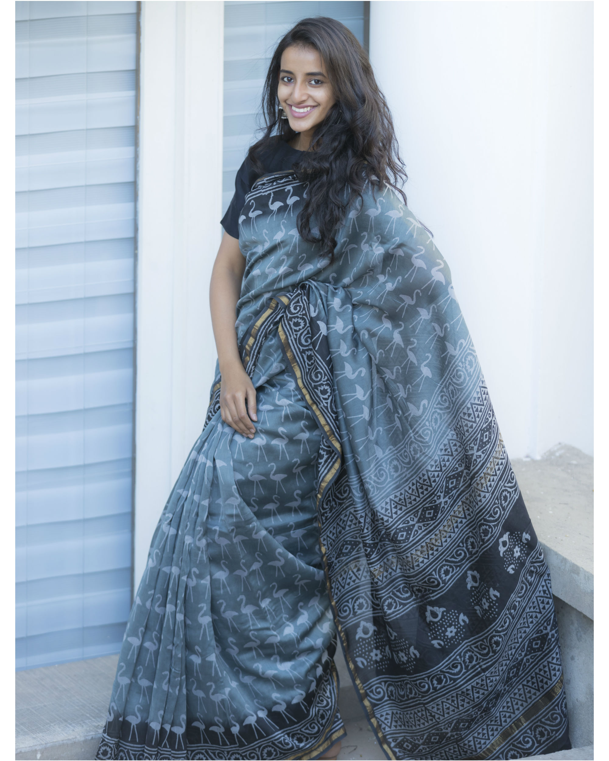 Buy Designer Indian Sarees Online - Sundraii Handmade