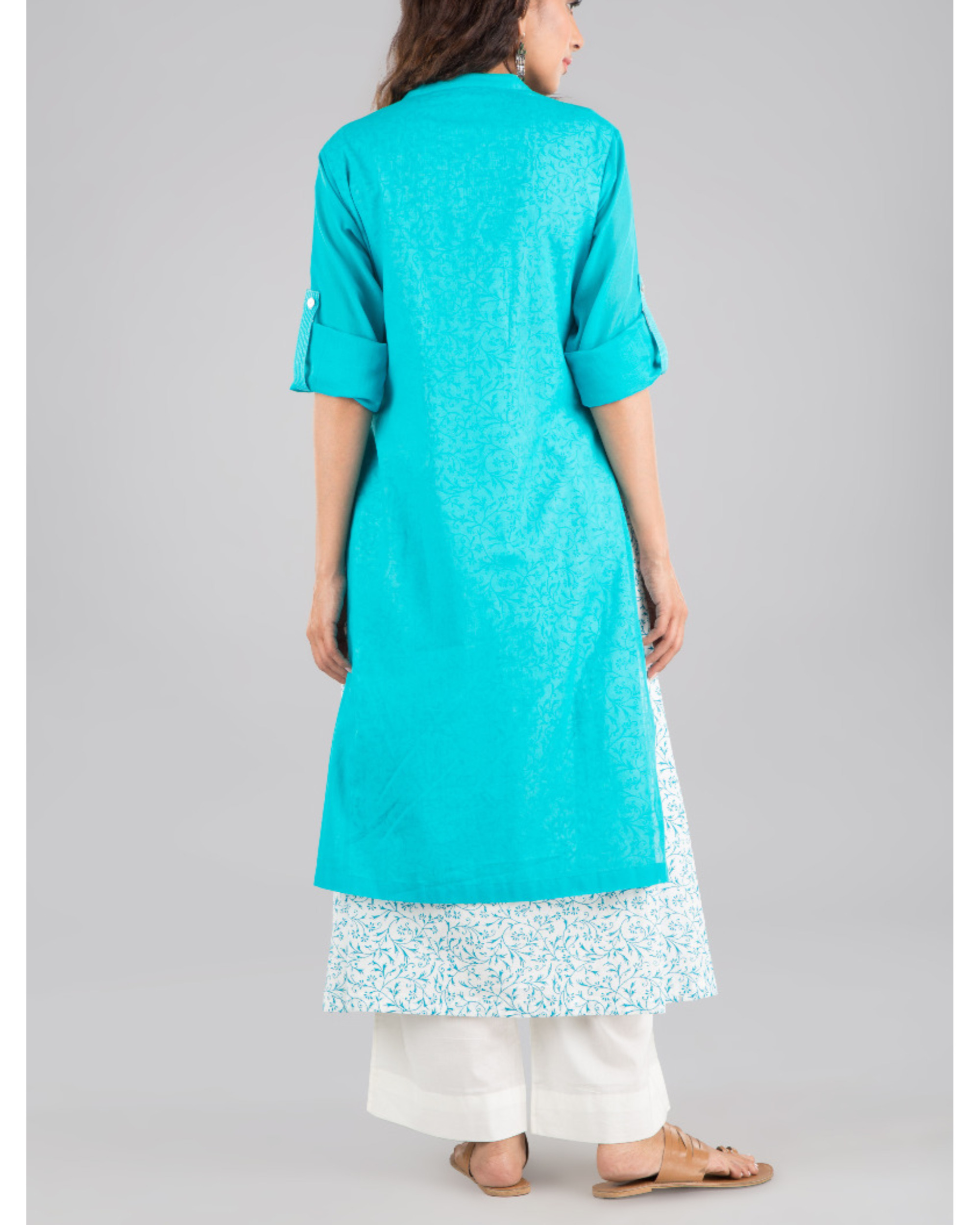 Roohani blue kurta by Vasstram The Secret Label