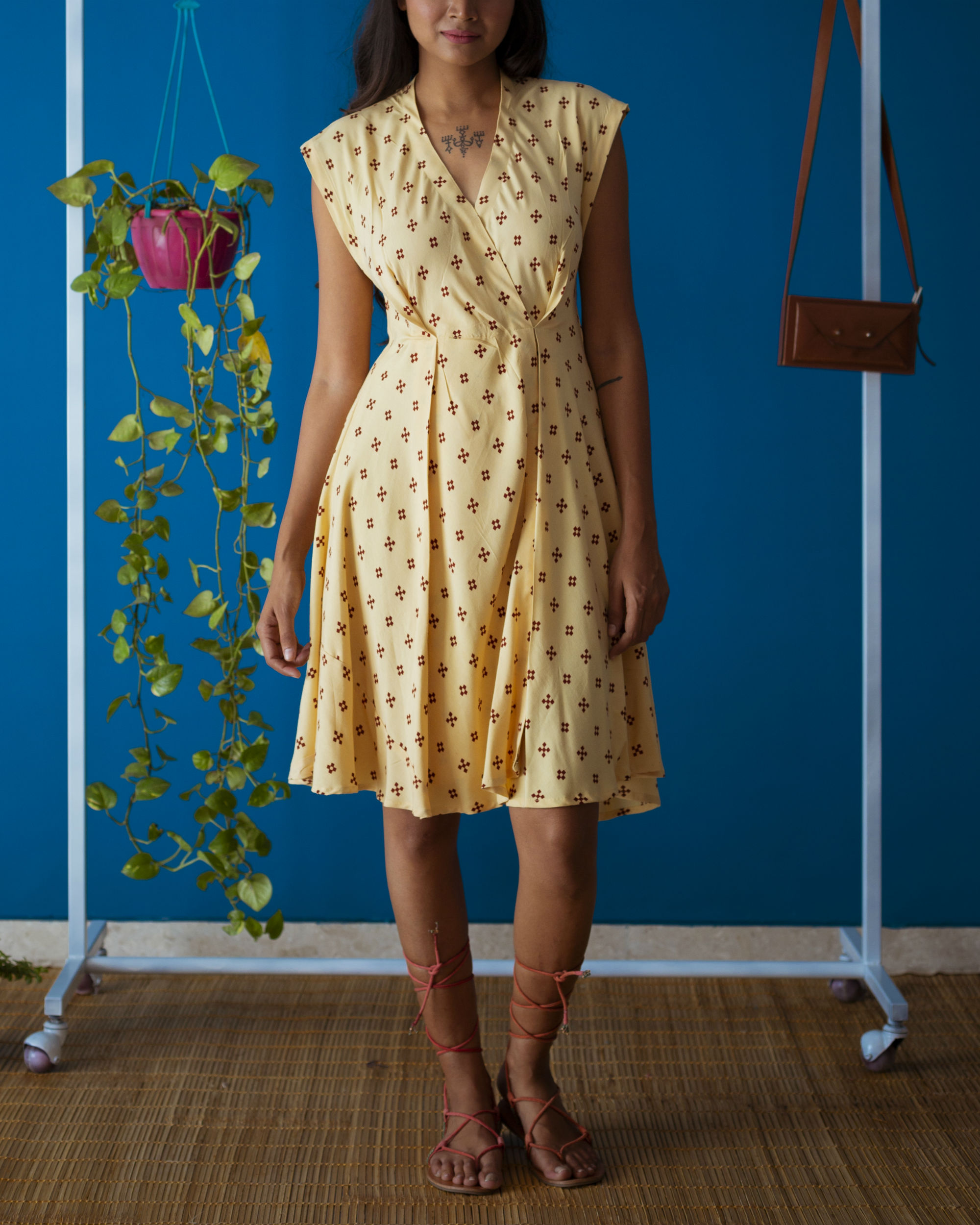 yellow brunch outfits